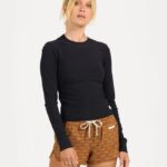 preto camiseta mudra de manga comprida mulheres Vuori 68NJ8J134 roupas