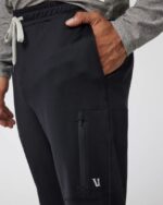 preto corredor de desempenho de domingo homens Vuori 68NJ8J869 roupas - Image 5