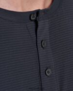 preto henley linear homens Vuori 68NJ8J529 roupas - Image 3