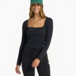 preto manga comprida nascer do sol com gola quadrada mulheres Vuori 68NJ8J120 roupas