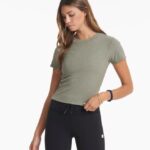 urze louro camiseta ajustada mudra mulheres Vuori 68NJ8J84 roupas